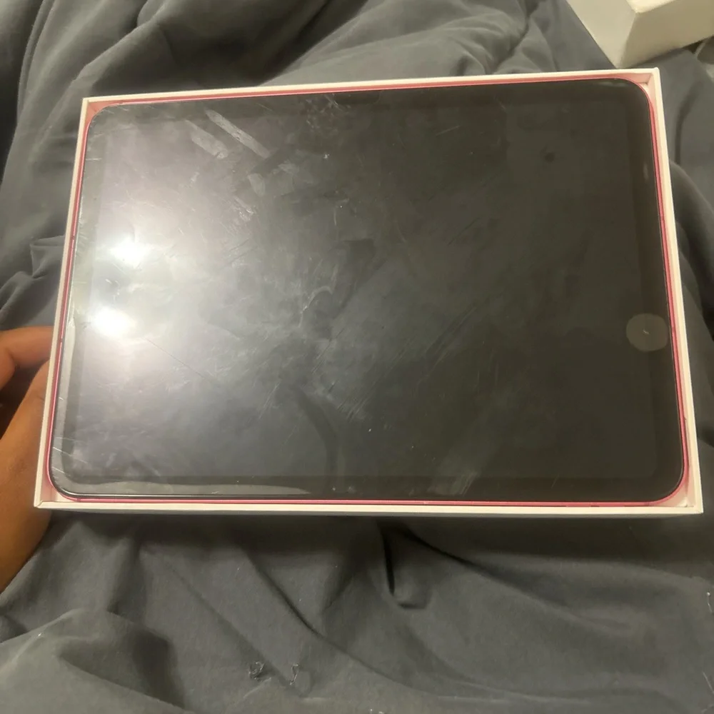 Apple Tablet - Pink Frame